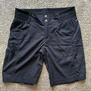 Title Nine Clamber Short Size 8 Inseam 10”